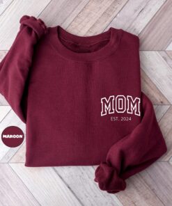 personalized mom and dad sweatshirt matching parents hoodie pregnancy announcement outfit unique new mama gifts id2g7