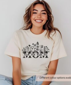 personalized mom flower shirt with custom names cute mom t shirt for mothers day birthday gift with kids names monogram krhie