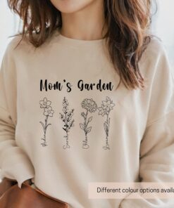 personalized moms garden shirt with birth flowers and kids names custom sweatshirt for mothers day gift xeevx