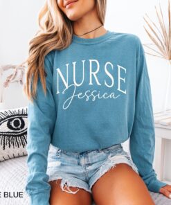 personalized nurse long sleeve t shirt custom rn shirt graduation gift for nurses registered nurse name tee lh7j2