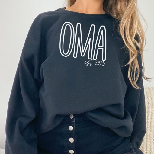 personalized oma sweatshirt long sleeve shirt for pregnancy announcement unique gift for oma ixdvv scaled