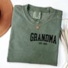 personalized retro grandma est year shirt for new nana great grandma grammy gigi funny gift for grandmothers oemgr