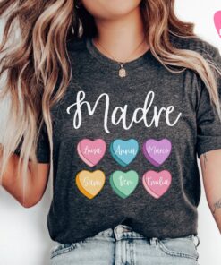 personalized spanish mom shirt with kids names for valentines day pink madre heart tee for da de san valentn 4fg6y