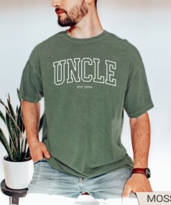 personalized uncle shirt uncle est 2024 pregnancy announcement shirt unique gift for uncle fathers day t shirt dzrtk