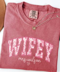 personalized wifey shirt custom floral honeymoon t shirt bridal shower gift fiancee tee toile de jouy new bride shirt 83lpn