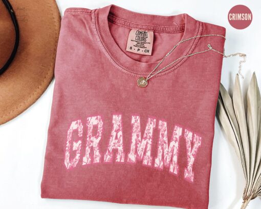 pink floral grammy t shirt best grammy ever shirt comfort colors grandma shirt mothers day gift for grandmothers i8rw8