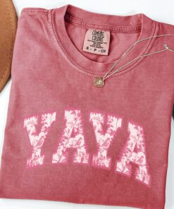 pink toile yaya floral shirt for mothers day personalized gift cute grandma t shirt comfortable yaya tee wchpw