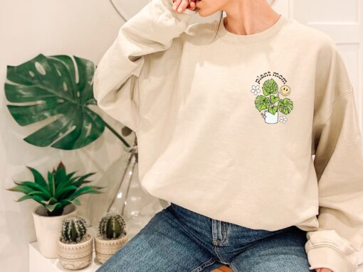 plant mom pocket shirt for gardening enthusiasts cute plant lover t shirt unique gift for plant mama jg4ol
