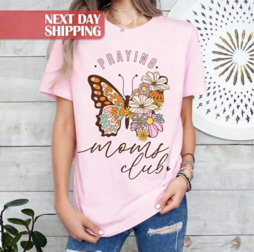 praying moms club shirt for christian moms prayer gifts cute mothers day shirt for faithful moms