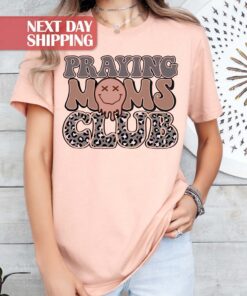 praying moms club shirt for christian moms religious mom shirt mothers day gift unique t shirt for moms bl8nl