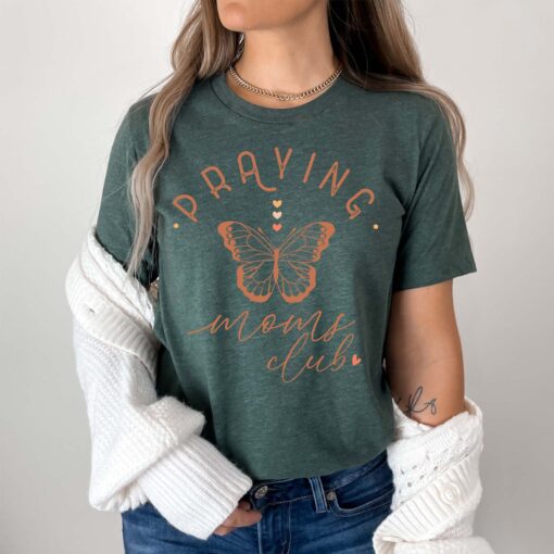 praying moms club t shirt for mothers day cute mom life tee butterfly design trendy shirt for mom to be rrw5y