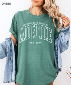 promoted to auntie est 2025 shirt pregnancy announcement gift for best friend cute aunt shirt new aunt gifts tizkc