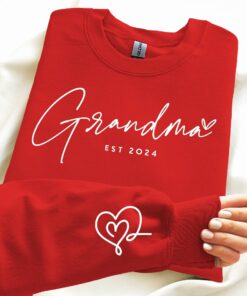 promoted to grandma est 2024 sweatshirt pregnancy announcement first time grandma gift new baby sweater letgp