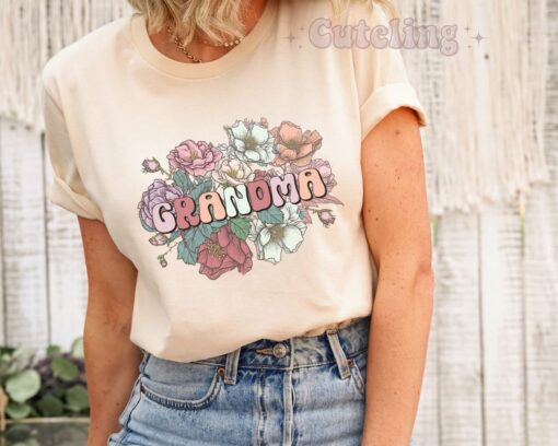 promoted to grandma shirt for new grandmother pregnancy reveal wild roses baby announcement gift qgpjn