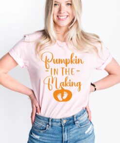 pumpkin in the making shirt for pregnancy announcement thanksgiving tee new baby t shirt for new moms ulgb8