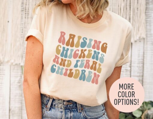 raising chickens and kids shirt funny mom life t shirt for farmers best mom ever gift for mothers day qgm4z