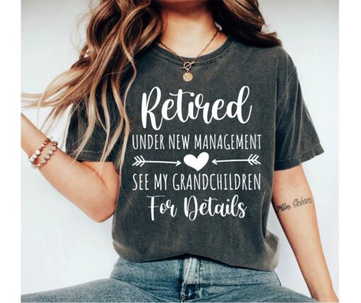 retired grandma t shirt funny retirement shirt for moms teachers and nurses unique gift for retired women 1h22o