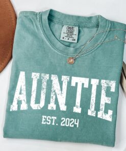 retro auntie est shirt for new aunts birthday announcement gift cool aunt shirts unique aunt t shirt u5shv