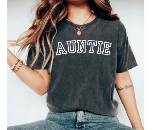 retro auntie shirt for new aunts pregnancy announcement cute gift for aunt unique pregnancy reveal tee msemj