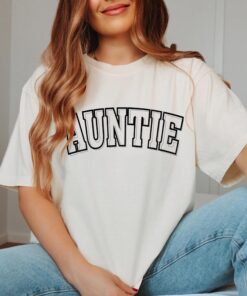 retro auntie shirt for pregnancy announcement new aunt gift cute aunt t shirt unique gift for aunt pregnancy reveal hj9mp