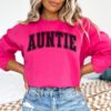 retro auntie sweatshirt for christmas pregnancy reveal trendy auntie gifts varsity crewneck for cool aunts 3k3sn