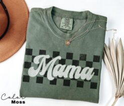 retro checkered mama graphic tee for moms vintage style motherhood shirt new mom gift cute mom t shirt 1hxpk