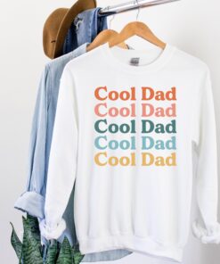 retro dad sweatshirt for fathers day pregnancy announcement black crewneck best dad birthday gift ow6uc