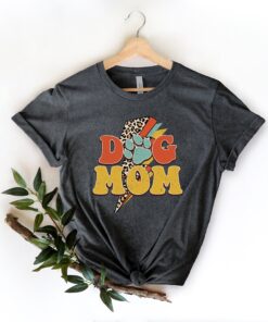 retro dog mom shirt for dog owners funny t shirt mothers day gift for dog mama cute pet lover apparel sbvjh