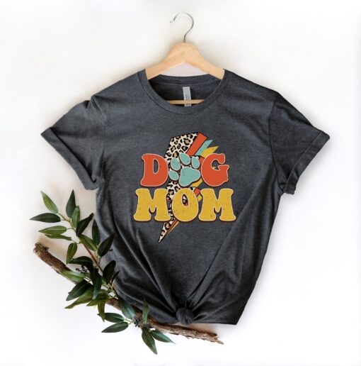 retro dog mom shirt for dog owners funny t shirt mothers day gift for dog mama cute pet lover apparel sbvjh scaled