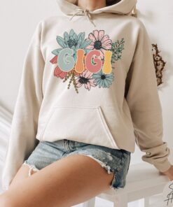 retro floral gigi hoodie for grandma cute nana sweatshirt mothers day gift unique birthday idea for grandmother spfll