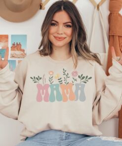 retro floral mama sweatshirt for mothers day cute mom life shirt best mom ever gift idea for moms hhxfo