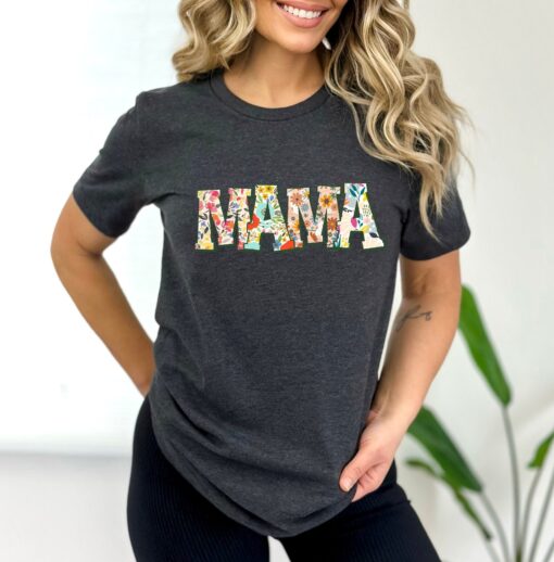 retro flower mama t shirt for mothers day cute mom shirt best mom ever gift unique vintage style tee