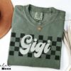 retro gigi shirt for grandma mothers day gift new nana announcement granny nonny mimi shirt with checkerboard design h2lwk