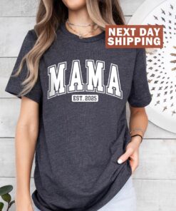 retro mama shirt est 2025 for new moms cute mom life t shirt perfect for mothers day gifts and celebrating mom to be 50eae