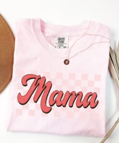 retro mama shirt for mothers day cute checkered mom tee best mom ever shirt unique gift for new moms and grandmas tuj0n