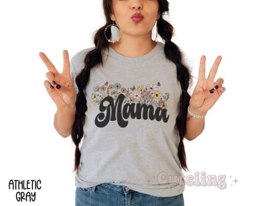 retro mama shirt with wildflowers est 2023 for new moms funny pregnancy announcement mothers day gift for mom rkwgd