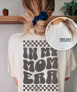 retro mom shirt cute oversized tee for new moms pregnancy announcement comfort colors vintage style t shirt zdydz