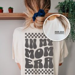 retro mom shirt cute oversized tee for new moms pregnancy announcement comfort colors vintage style t shirt zdydz scaled