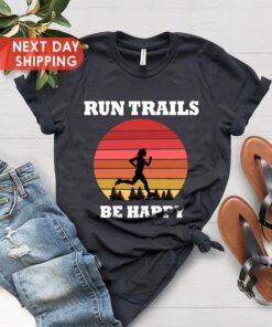 retro trail running shirt for women funny fitness tee best gift for running moms sports enthusiasts and active lifestyle q1djt