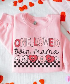 retro twin mom sweatshirt for valentines day loved twin mama gift pregnancy announcement cute valentine sweater 46xvo