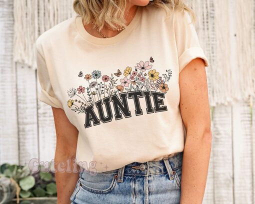 retro wildflowers auntie shirt for new aunts pregnancy announcement groovy aunt t shirt best aunt ever gift f6z4o