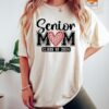 senior mom 2024 shirt with leopard heart funny mom life t shirt for graduation party and senior mom gifts 22www