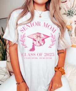 senior mom 2025 shirt funny graduation t shirt for moms personalized senior mom gifts graduation party apparel dbvcz