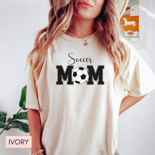 soccer mom shirt comfort colors soccer mama t shirt game day shirt for moms soccer season mothers day gift 4qguk