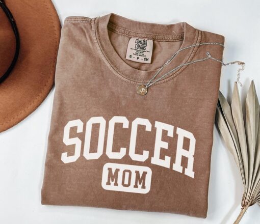 soccer mom shirt funny soccer mama tee t shirt unique gifts for soccer moms best mom ever sports apparel od95l