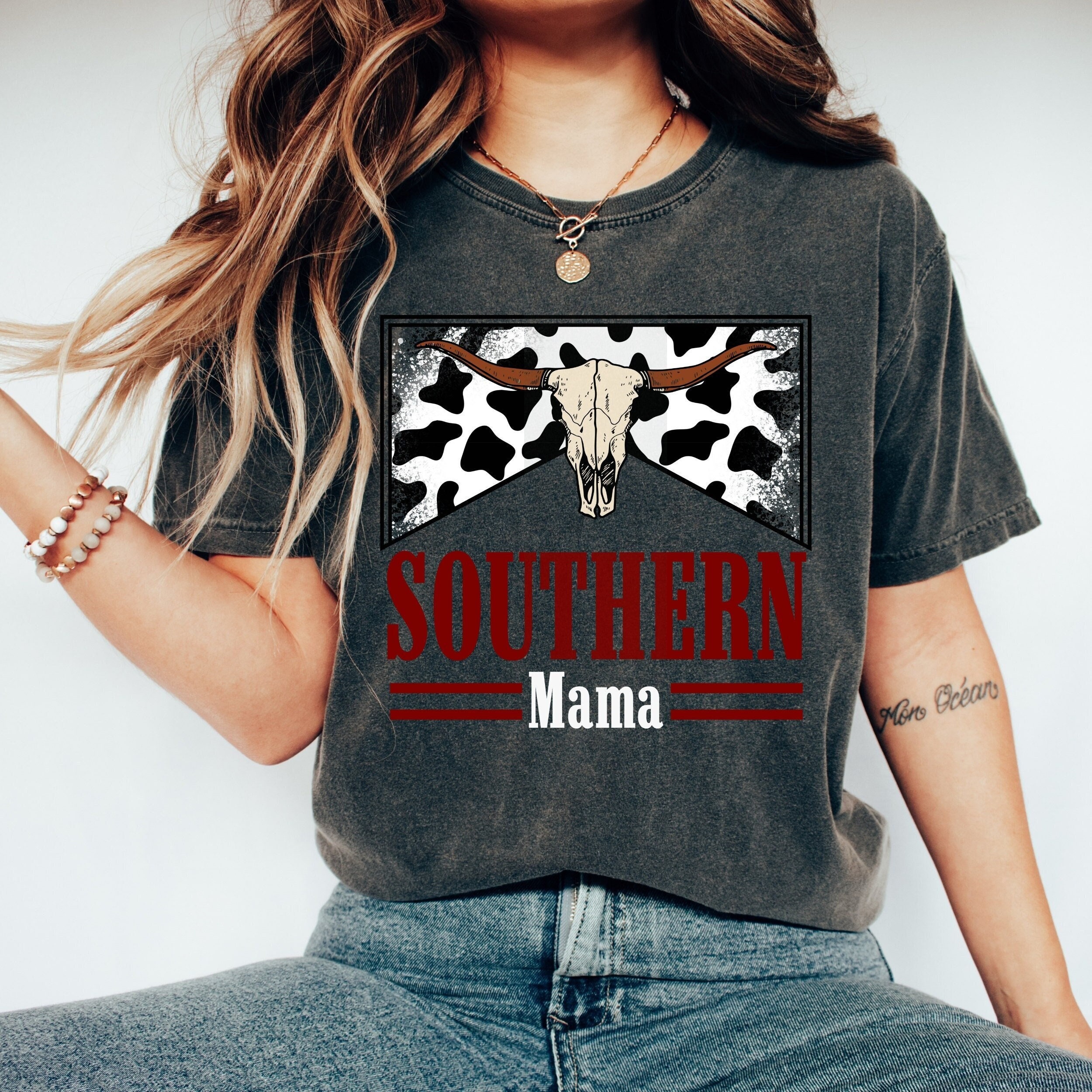 southern mama t shirt in comfort colors western boho mom shirt country music gift for mothers day bull graphic tee qc7id