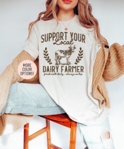 support local dairy farmers funny breastfeeding shirt for lactating moms baby announcement and unique mom life gift z7nhp