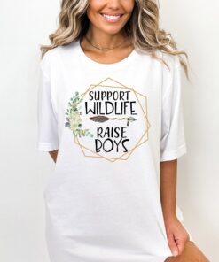 support wildlife boys mom shirt funny floral design best mom ever shirt for boy moms unique gift for mothers day tn7ie