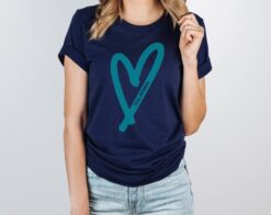 teal food allergy awareness mom shirt with heart design for food allergies and oit challenges vnbdp