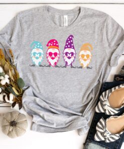 three gnomes mom shirt for mothers day new mom gift baby announcement cute mom t shirt unique mom life tee tt3m5